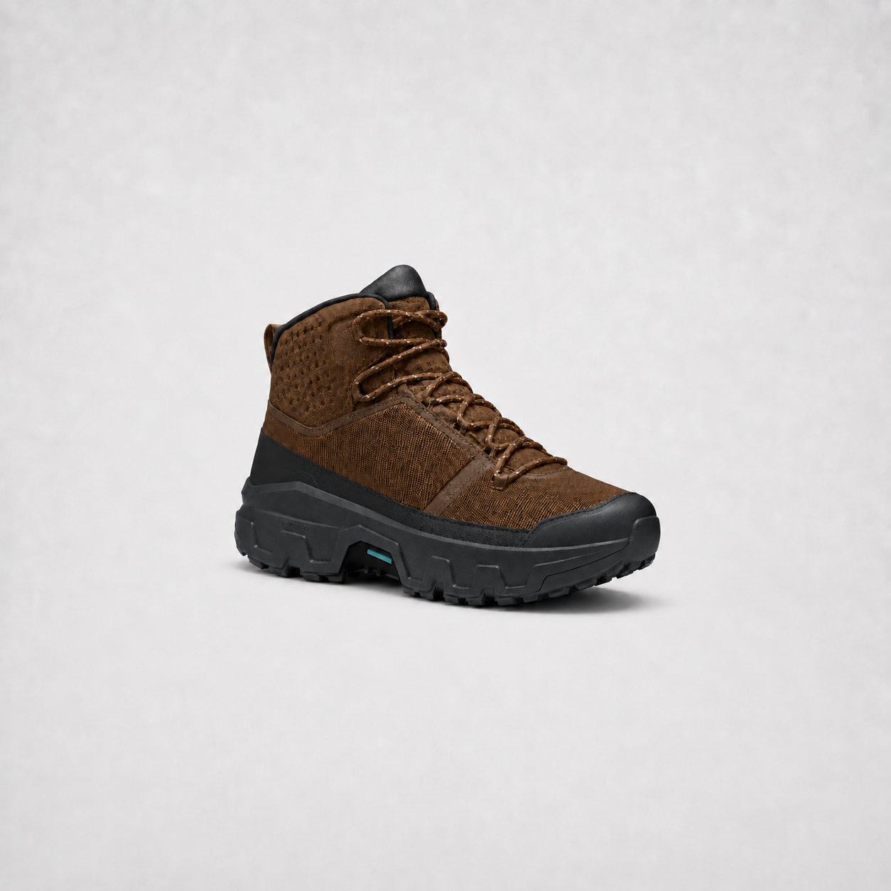 Mountain Waterproof Mid Boots
